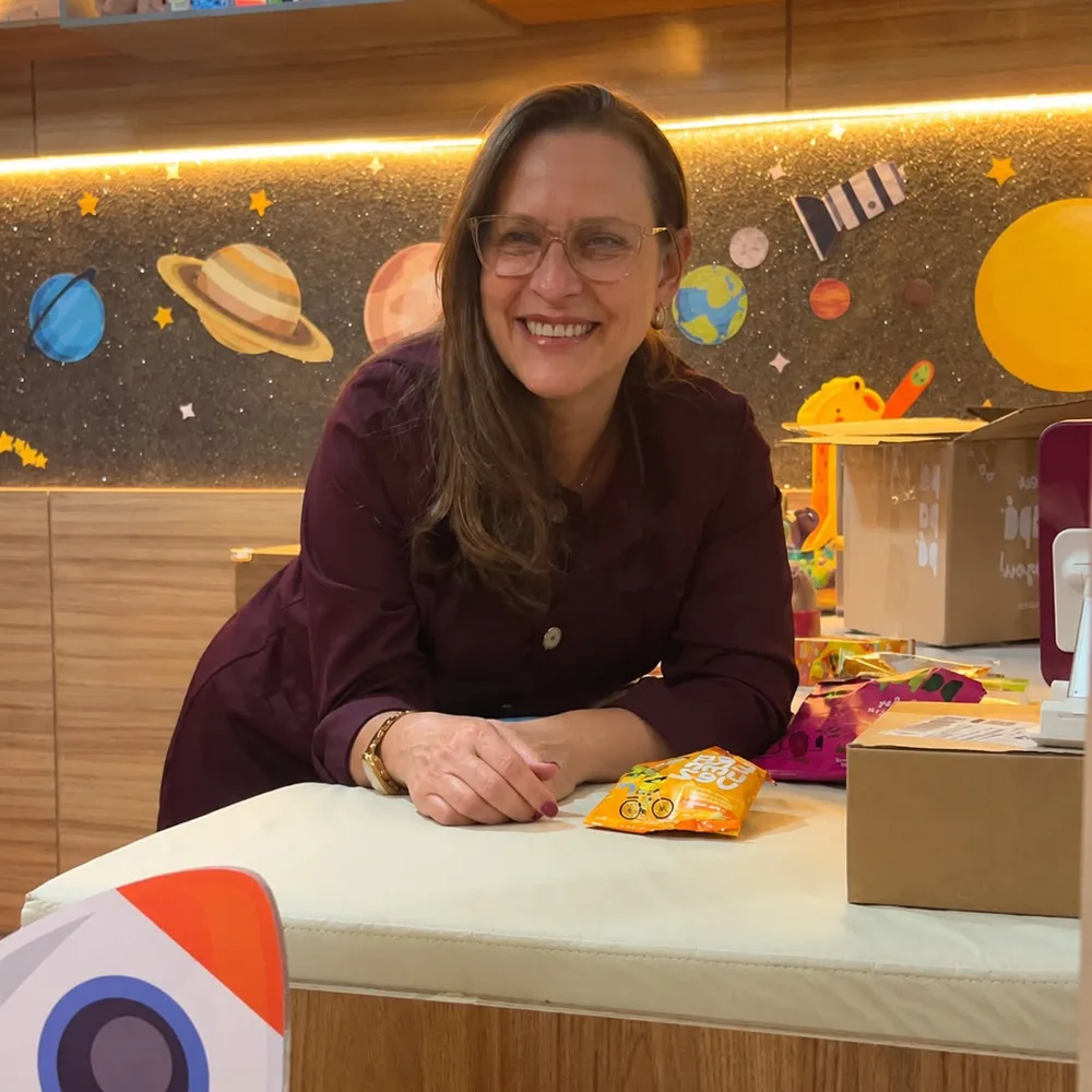 Dra Katia Bueno Pediatra